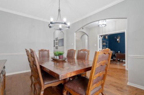 130 Evangeline Oaks Cir, Conroe TX  77384-5010 exterior