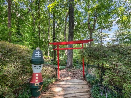 3890 Sundowner Ct, Conyers GA  30094-3870 exterior