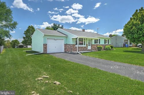 2650 Willapa Dr, York, PA 17315-4648