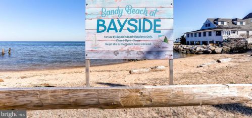 7818 Bodkin View Dr, Riviera Beach, MD 21122-3616