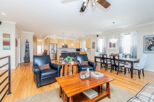 1373 Hubbard St, Chicago, IL 60642-6623