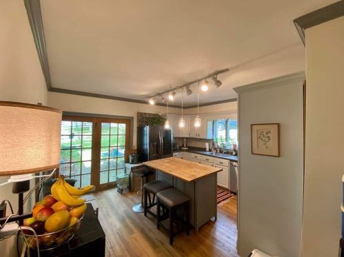 36 Halfmoon Pond Rd, Washington, NH 03280-3100
