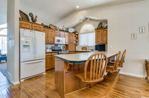 889 4100, Ogden UT  84404-9637 exterior