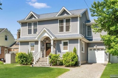 53 Elizabeth St, River Edge, NJ 07661-2007