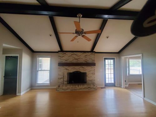 109 Chantilly Dr, Warner Robins GA  31088-6329 exterior