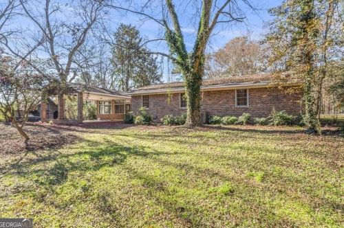 4898 Highway 155, Stockbridge GA  30281-2324 exterior