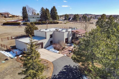 6962 Himalaya Way, Denver CO  80016-1717 exterior