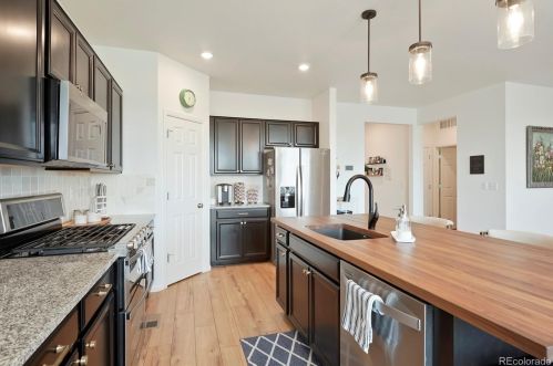 9274 Sedalia St, Denver CO  80022-8853 exterior