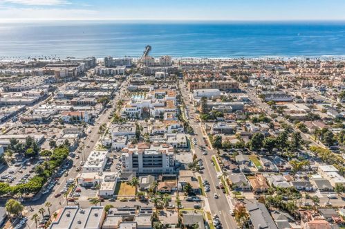 319 Clementine St, Oceanside, CA 92054-2806