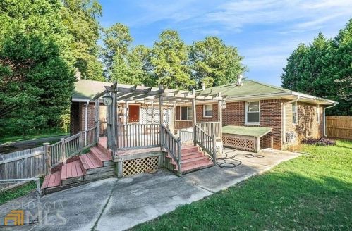 3270 Rex Rd, Rex GA 30273-1041 exterior