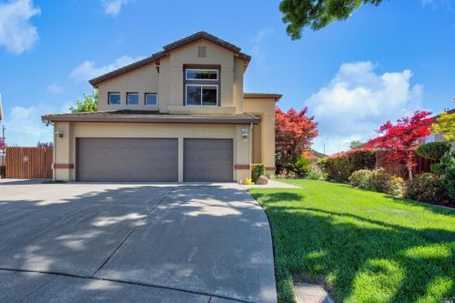 179 Fox Hollow Cir, Vacaville, CA 95687-7404