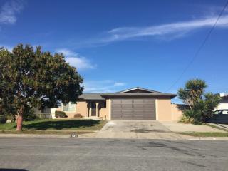 585 Sutter St, Salinas, CA 93906-2543