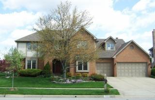 1000 Bluffpoint Dr, Columbus, OH 43235-2156