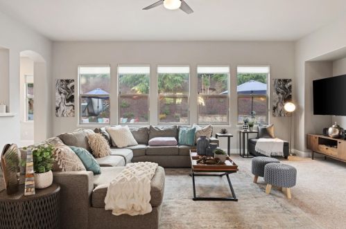 2017 Medici Way, Folsom CA  95762-4154 exterior