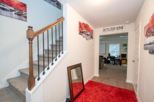 657 Carlton Pointe Dr, Palmetto, GA 30268-2350