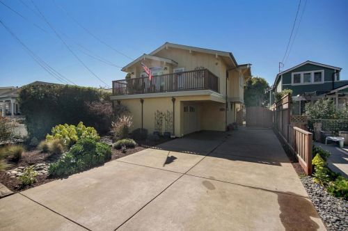 111 Saxon Ave, Capitola, CA 95010-3447