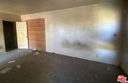 1506 Windsor Rd, Glendale CA  91205-2724 exterior