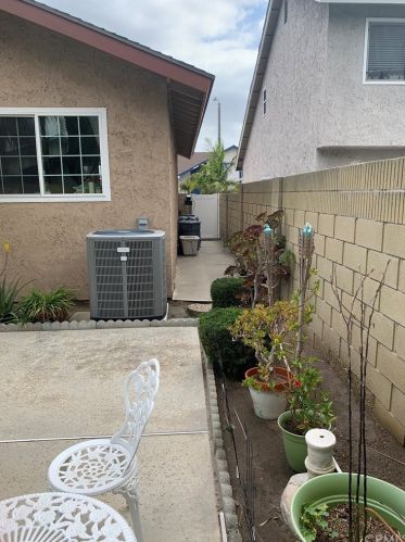 2239 Vermont Ave, Anaheim CA  92806-4653 exterior