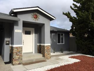 1137 Myrtle Dr, Sunnyvale, CA 94086-8321