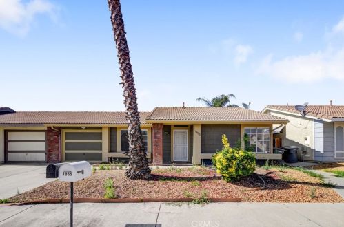 1955 Hooper Dr, San Jacinto, CA 92583-6009