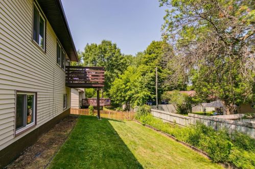 2345 Eldridge Ave, Saint Paul MN  55109-4087 exterior