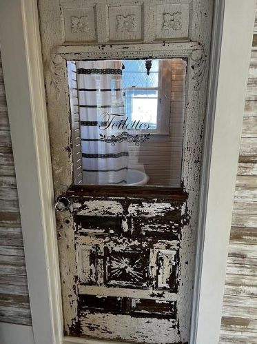 505 Holland St, Bellvue TX  77418-1427 exterior