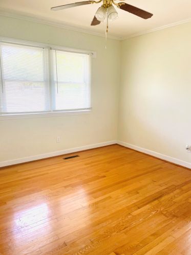 905 Fulton Ave, Kingstree SC  29556-2237 exterior