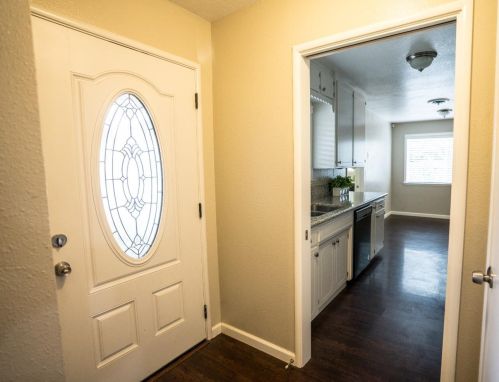 1521 Lavender Ln, Modesto, CA 95355-3770