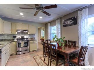 3035 Glencoe St, Denver CO  80207-3250 exterior