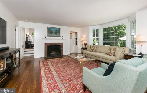 37 Ridgeview Rd, Princeton NJ  08540-7666 exterior