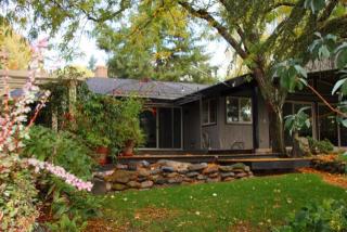 3713 Old Cherry Ln, Medford OR  97504-9475 exterior