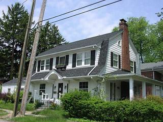 2703 Algonquin Pkwy, Toledo, OH 43606-3711