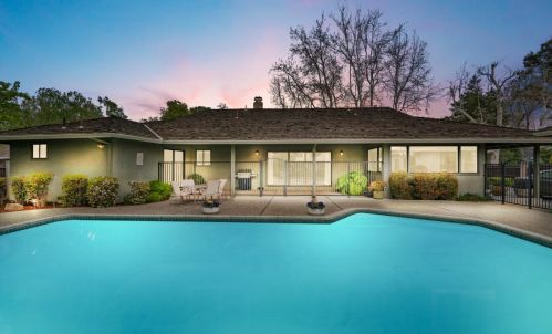 1782 Dry Creek Rd, San Jose, CA 95124-1211