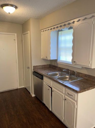 521 Gristmill Ln, Fort Worth TX  76140-4709 exterior