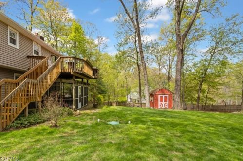 1097 Sussex Tpke, Dover NJ  07869-4206 exterior