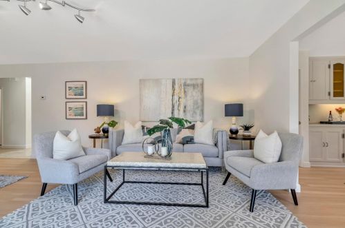 1888 Farndon Ave, Los Altos CA 94024-6948 exterior