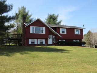 53 Lords View Ter, Richmond, VT 05477-9451