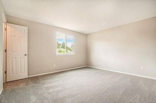 8465 Curlycup Pl, Parker CO  80134-8986 exterior