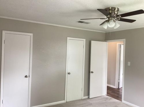 1041 2 St, Bellvue TX 77418-2948 exterior