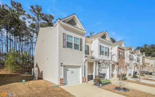 3327 Estes Dr, Atlanta, GA 30349-8217