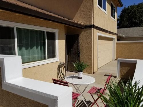 1205 Claret Ct, Modesto, CA 95351-2121