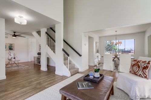 1376 Darwin Dr, Oceanside CA  92056-6618 exterior