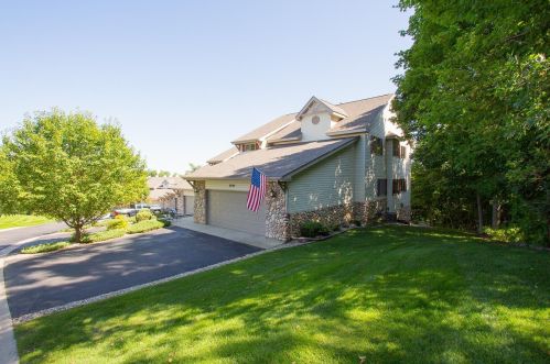 2733 Arrowwood Dr, Alex, MN 56308-9064