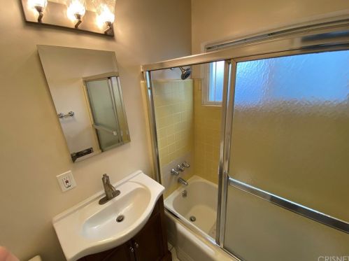 308 Maple St, Glendale CA  91205-2138 exterior