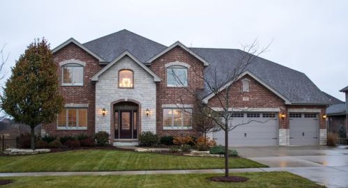 11789 London Bridge Dr, Mokena, IL 60448-1970