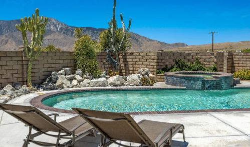 64839 Oakmount Blvd, Desert Hot Springs, CA 92240-1402