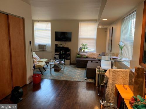 500 20th St, Philadelphia PA  19146-3810 exterior