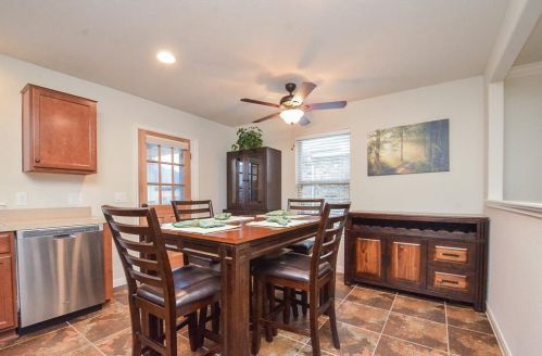 2843 Cone Flower Dr, Richmond TX 77469-5551 exterior