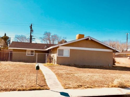 16637 Koch St, Mojave, CA 93501-1132