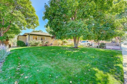 3340 Glencoe St, Denver CO  80222-7520 exterior